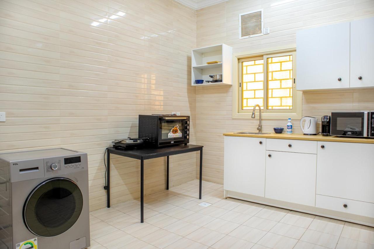 Luxurious Family 3 Bedroom Apartments 10 Mins Drive To Al-Masjid Nabawi - Nozol Noor 1 메디나 외부 사진