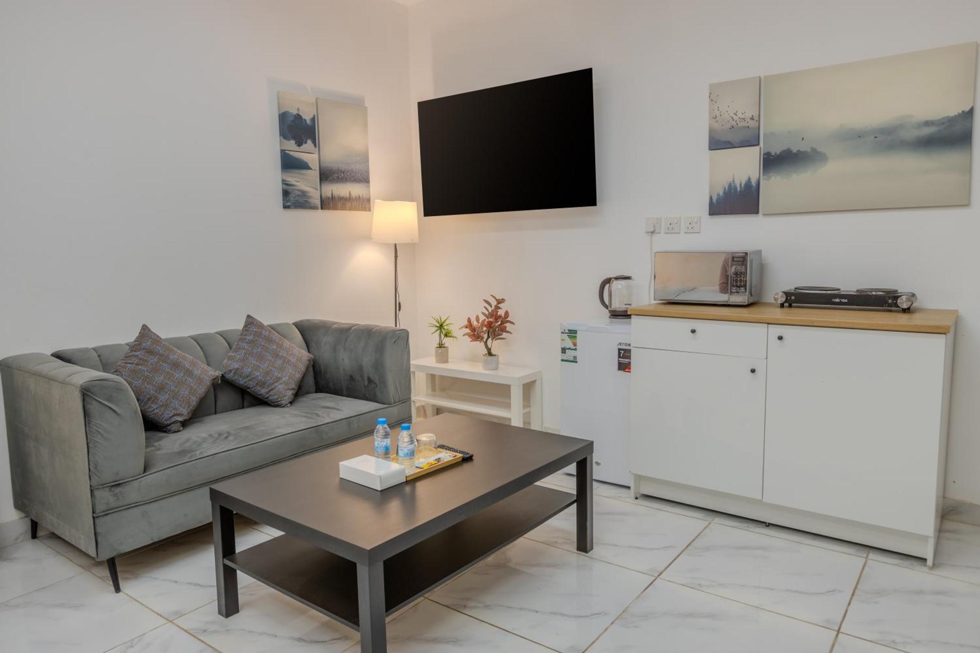 Luxurious Family 3 Bedroom Apartments 10 Mins Drive To Al-Masjid Nabawi - Nozol Noor 1 메디나 외부 사진